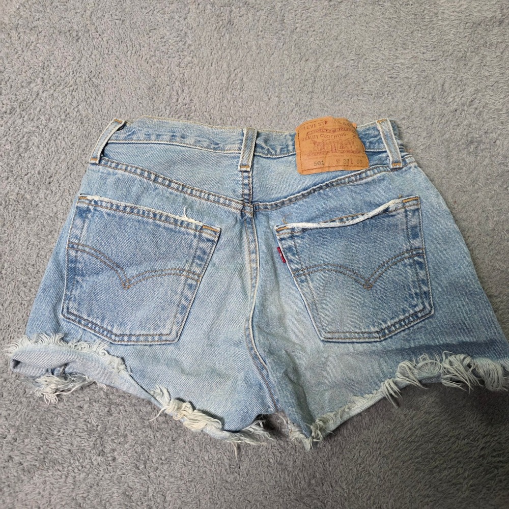 Levi's Womens 27 501 Cut Off Shorts Light Wash Distressed High Rise Button Fly